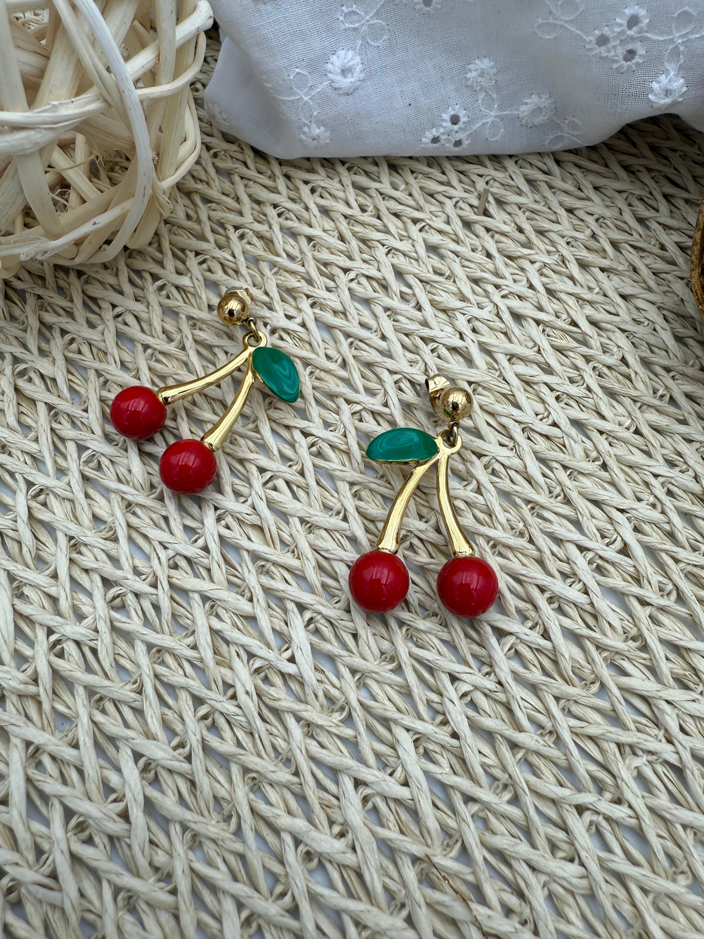 133 🍒 Boucle d'oreilles Cerise