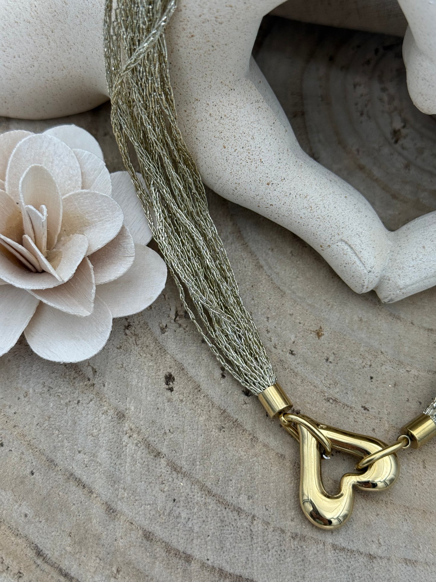 215 🍭 Collier coeur Doré