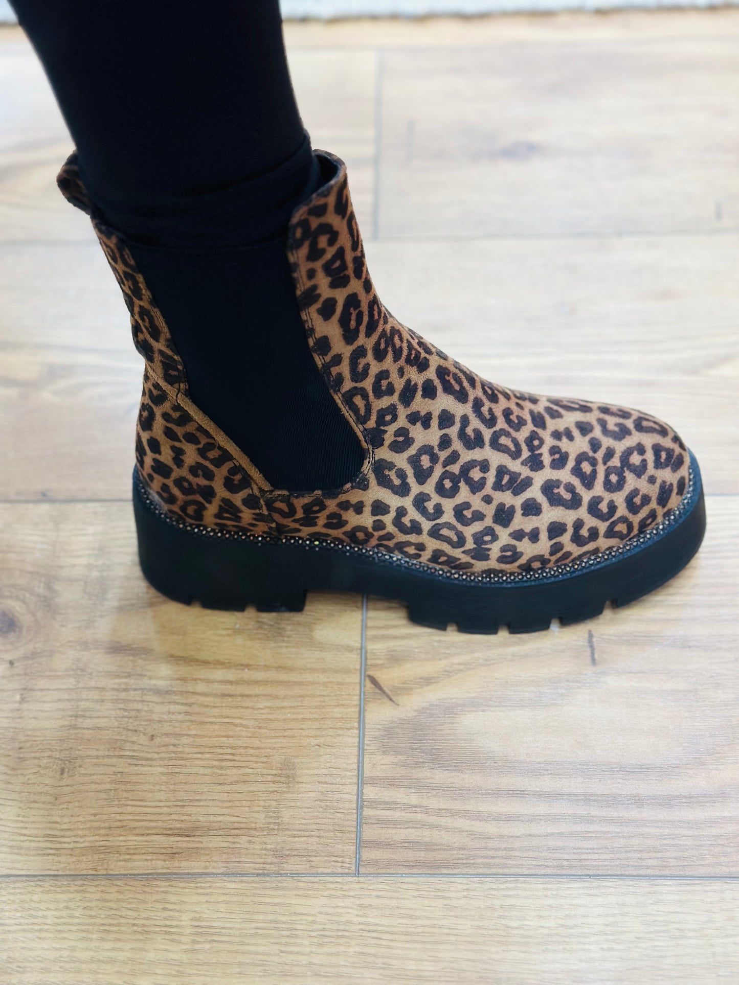254 🛍️ Bottine Léopard 🐆