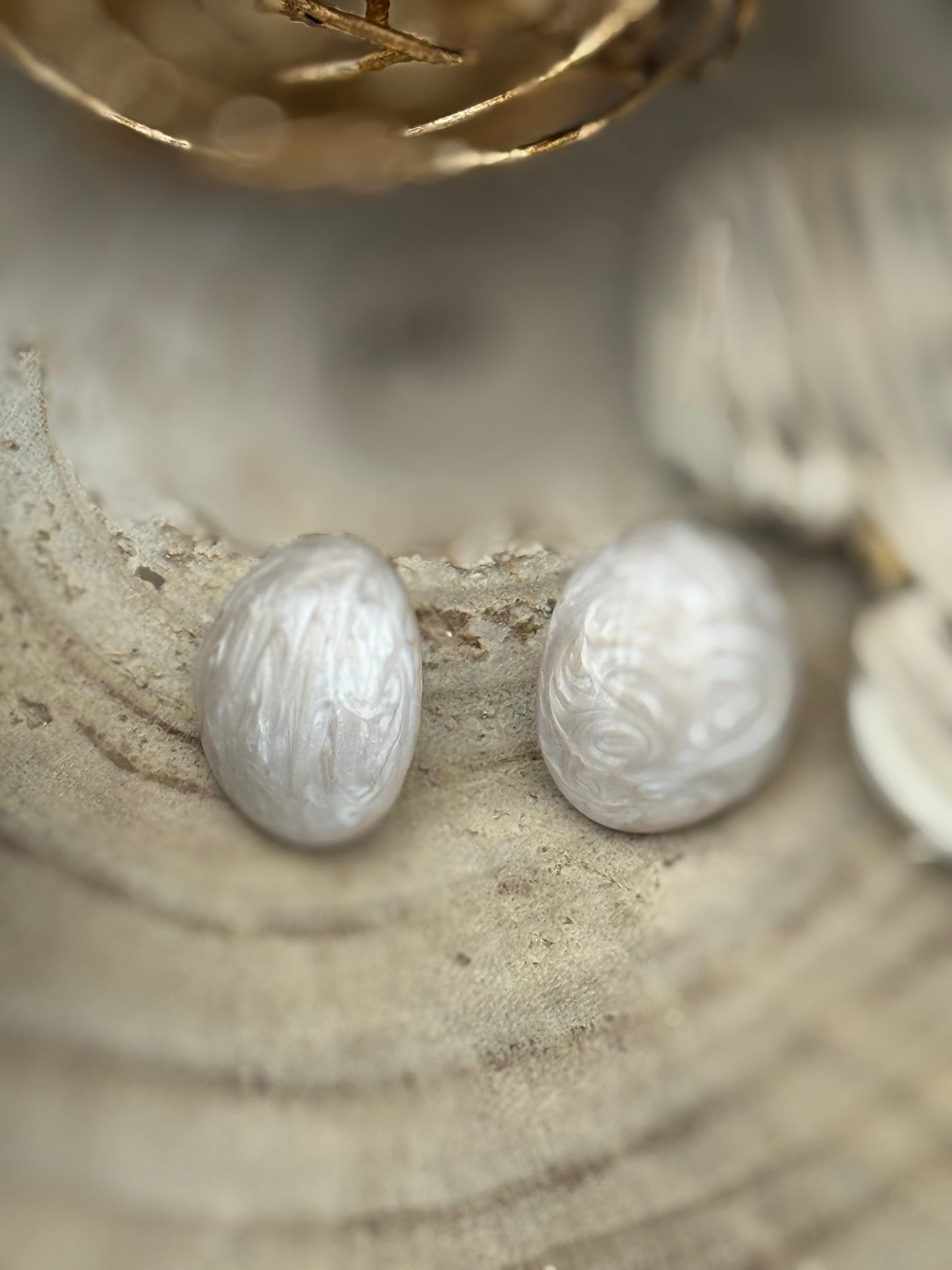 285 💜 Boucle d'oreilles Nacrée