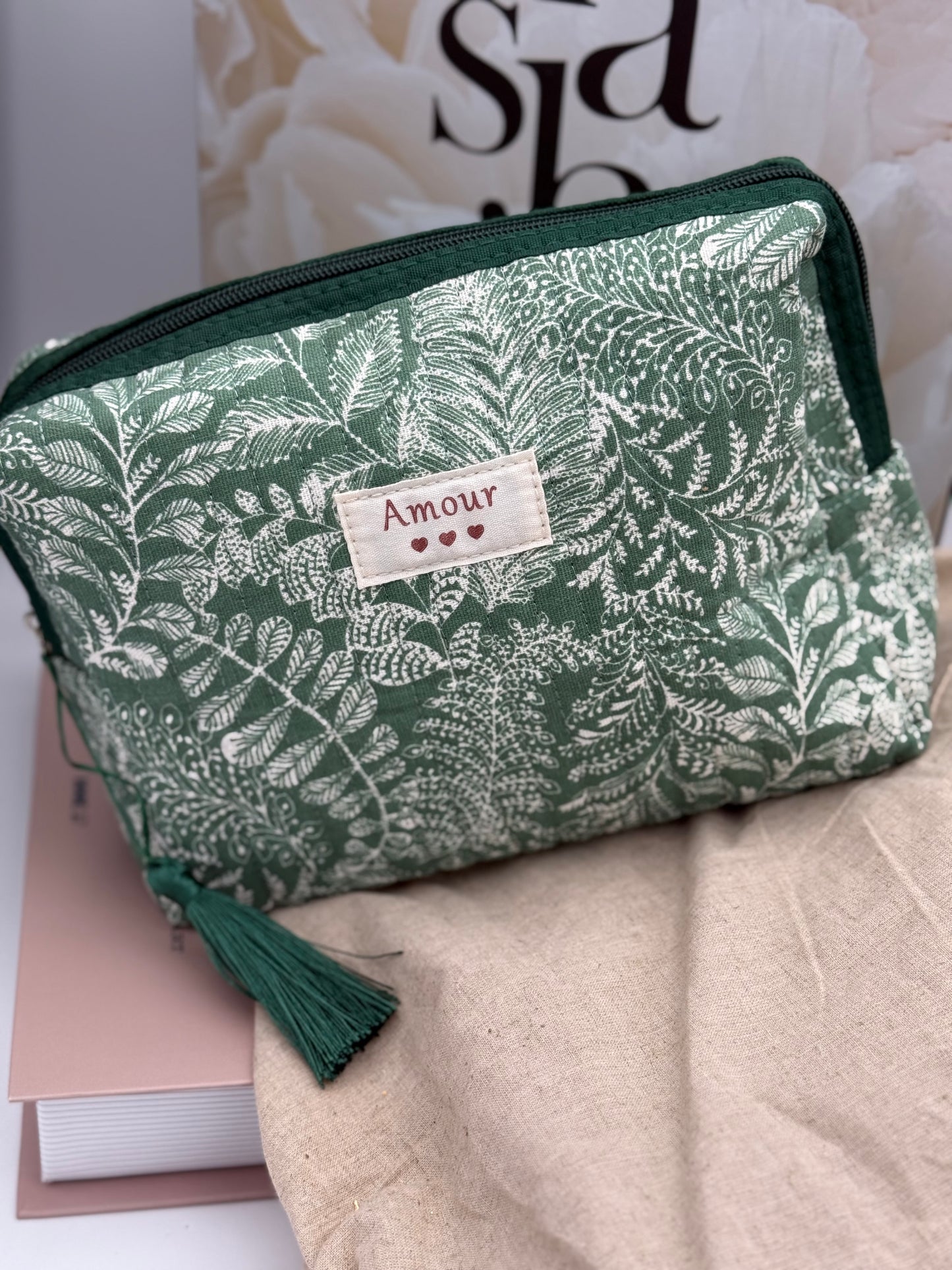 352 🛍️ Trousse Amour