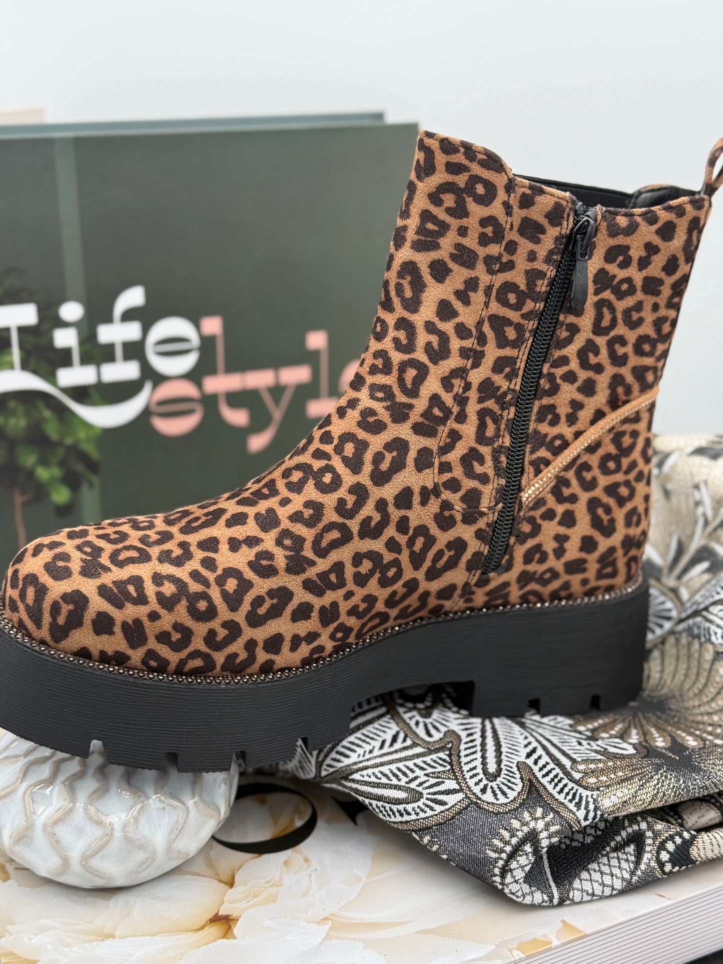 254 🛍️ Bottine Léopard 🐆