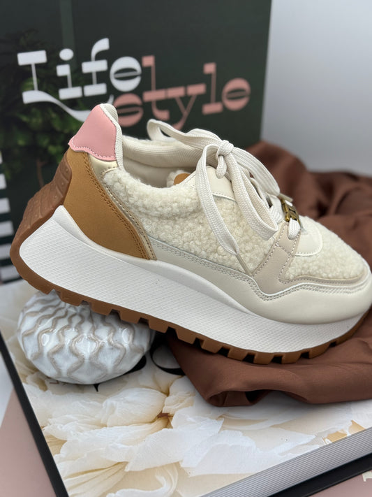 806 🛍️ Basket moumoute