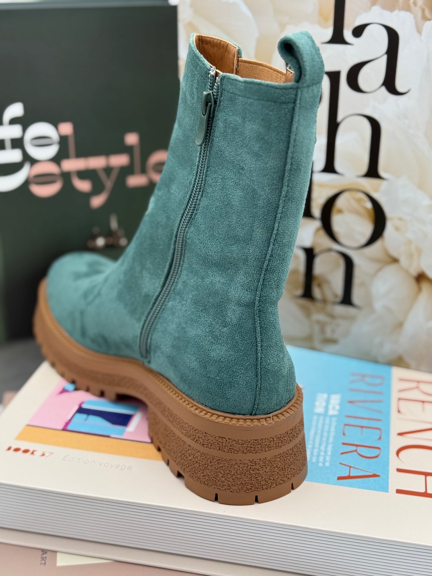 422 🛍️ Bottine Tim