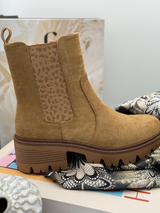 9 🛍️ Bottine Camel motif Léopard 👢