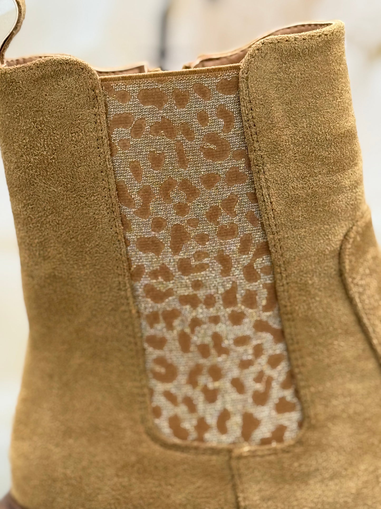 9 🛍️ Bottine Camel motif Léopard 👢