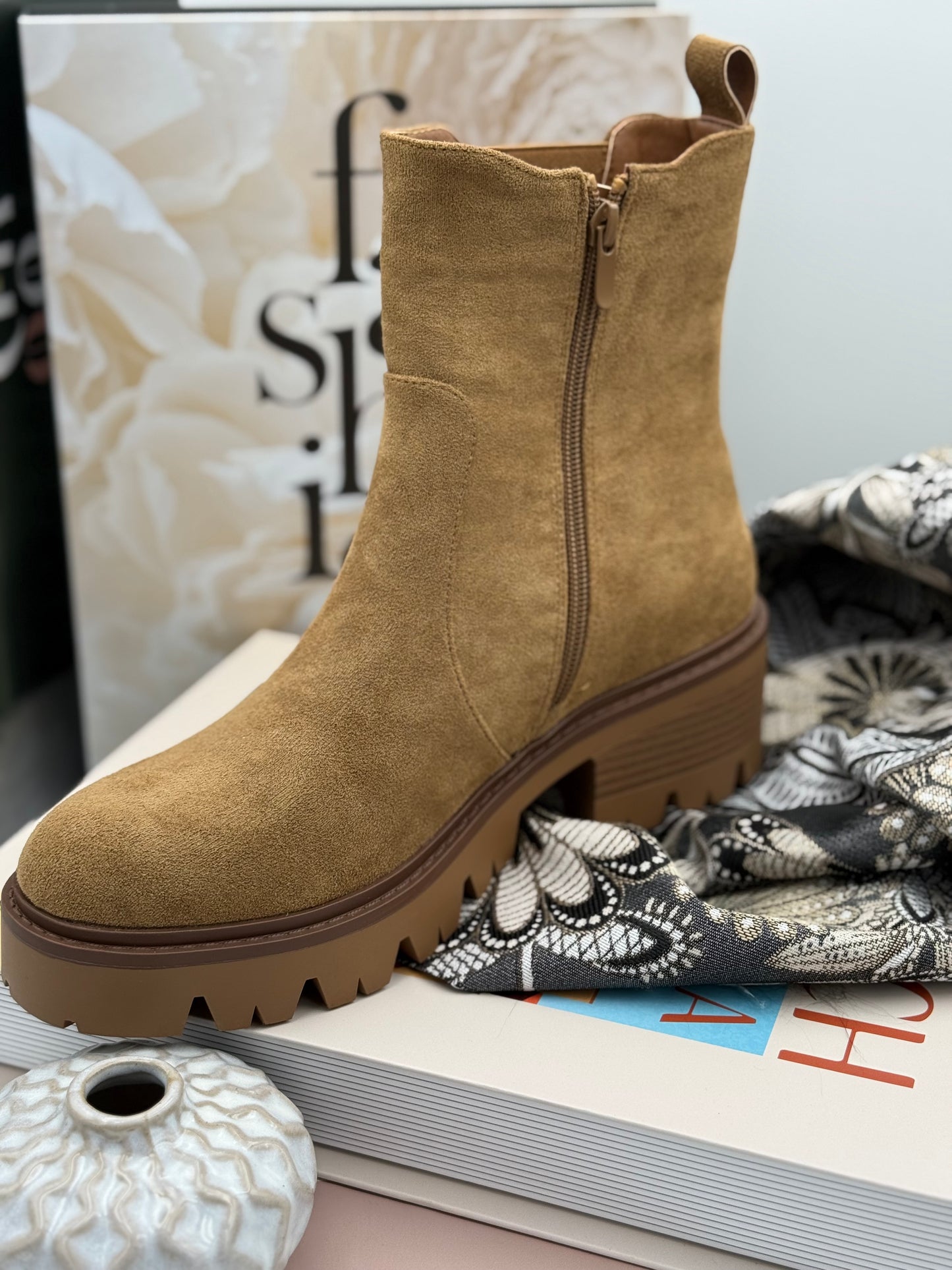 9 🛍️ Bottine Camel motif Léopard 👢