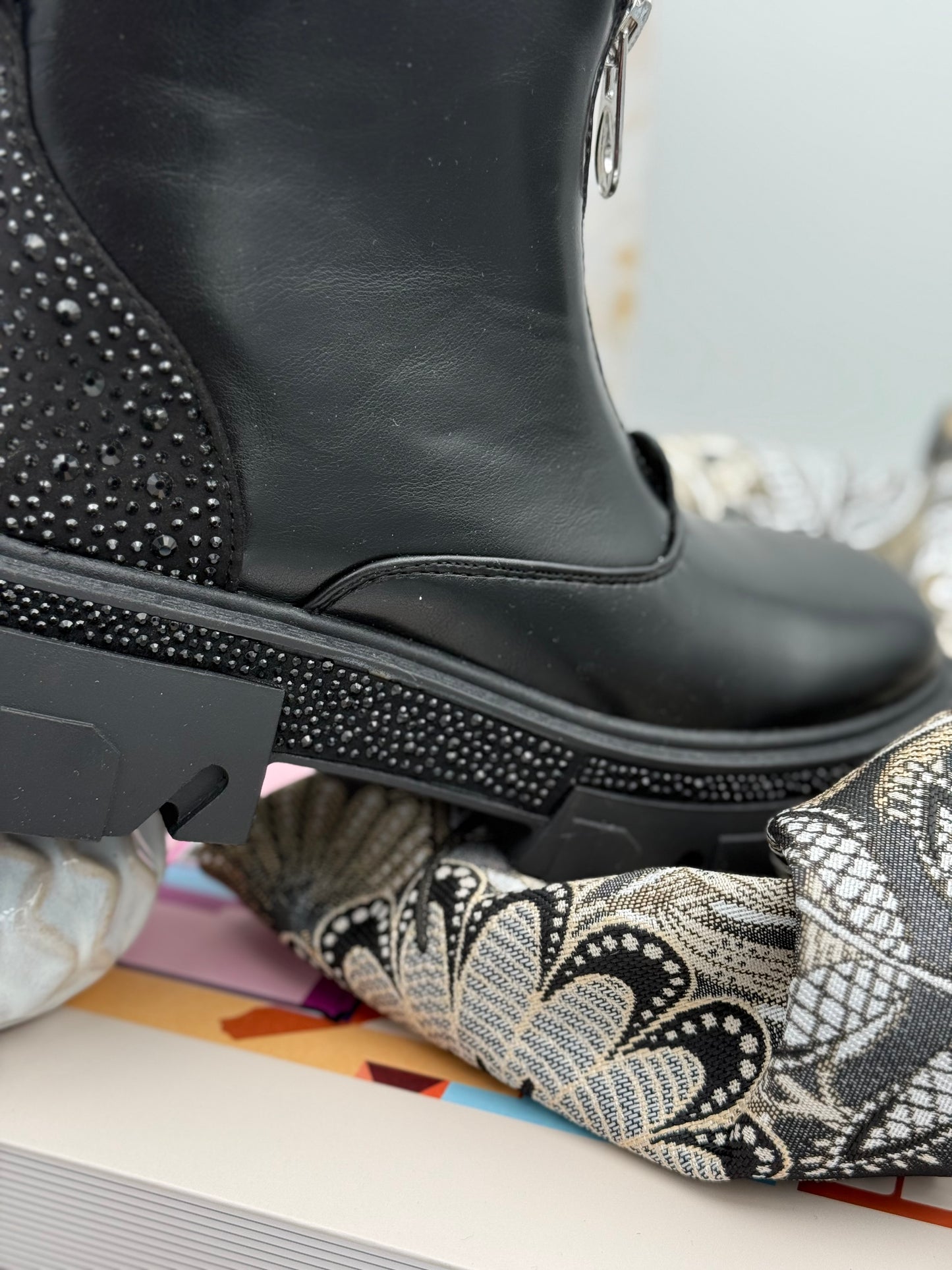 612 🛍️ Bottine strass 🤩
