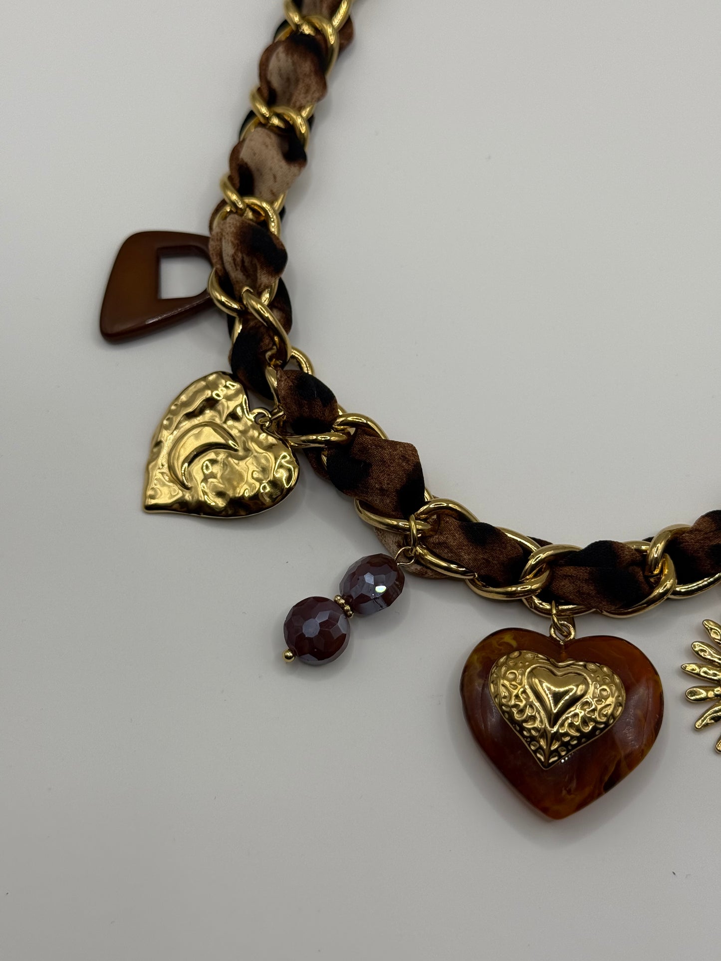 406 🛍️ Collier Coeur Marbré