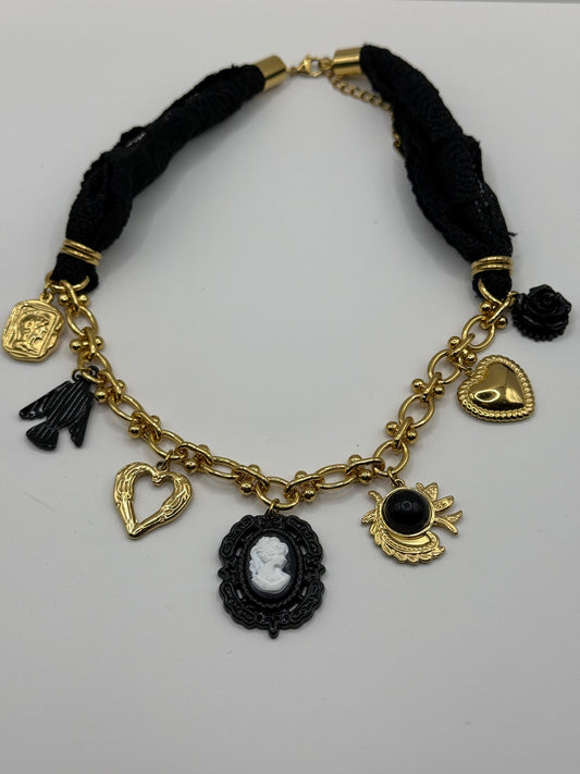 402 🛍️ Collier Mona