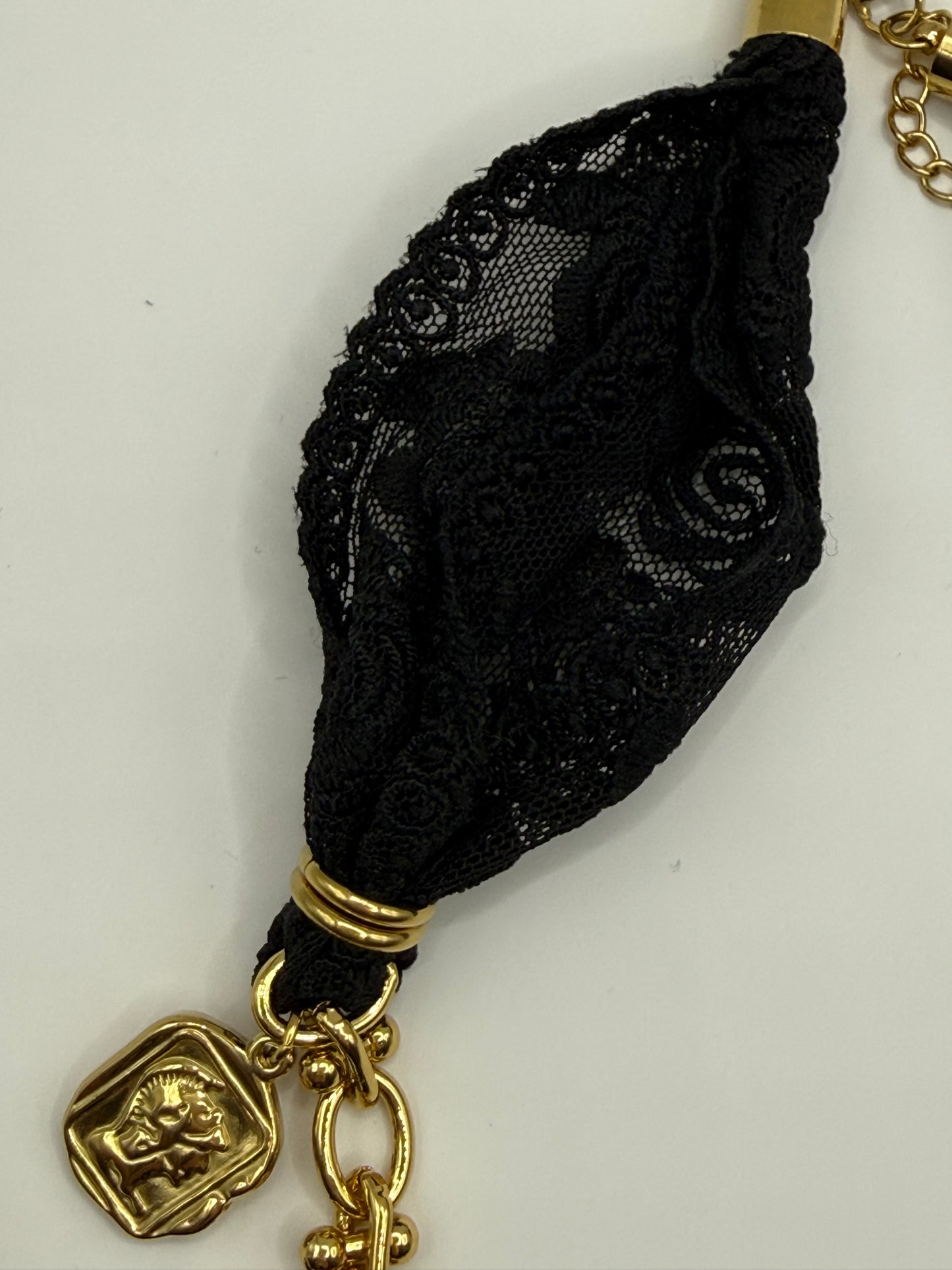402 🛍️ Collier Mona