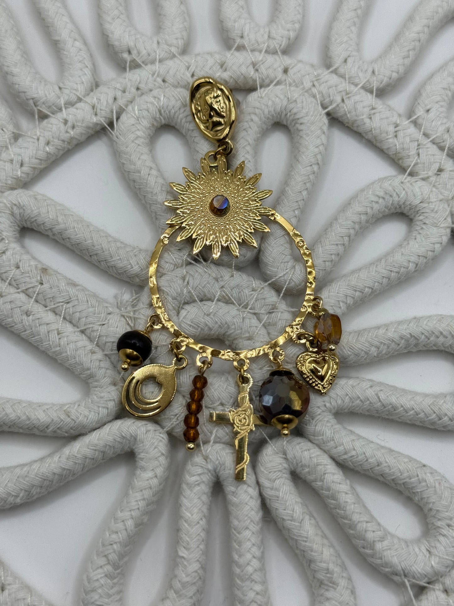 411 🛍️ Boucles d'oreilles Lucia