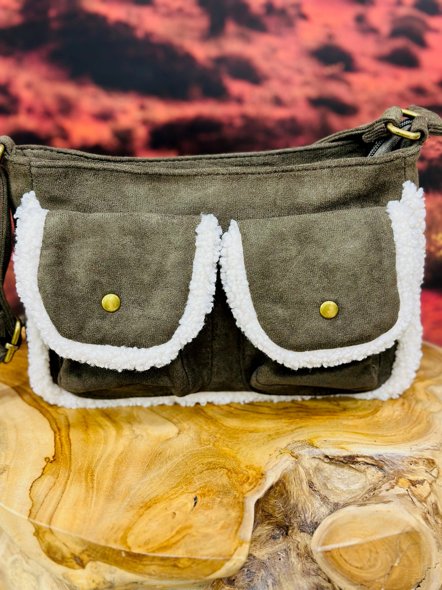 355 🛍️ Petit sac moumoute double poche 😍