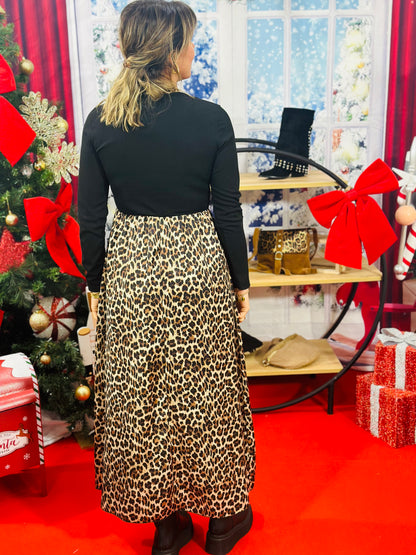 712 🛍️ Robe longue noir et léopard 🐆