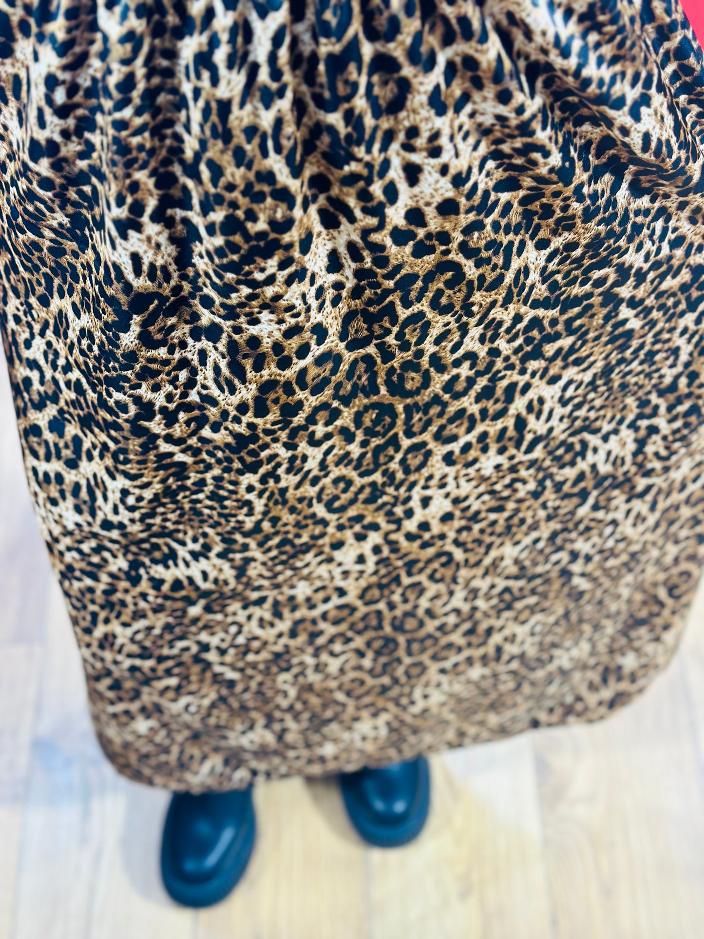 712 🛍️ Robe longue noir et léopard 🐆