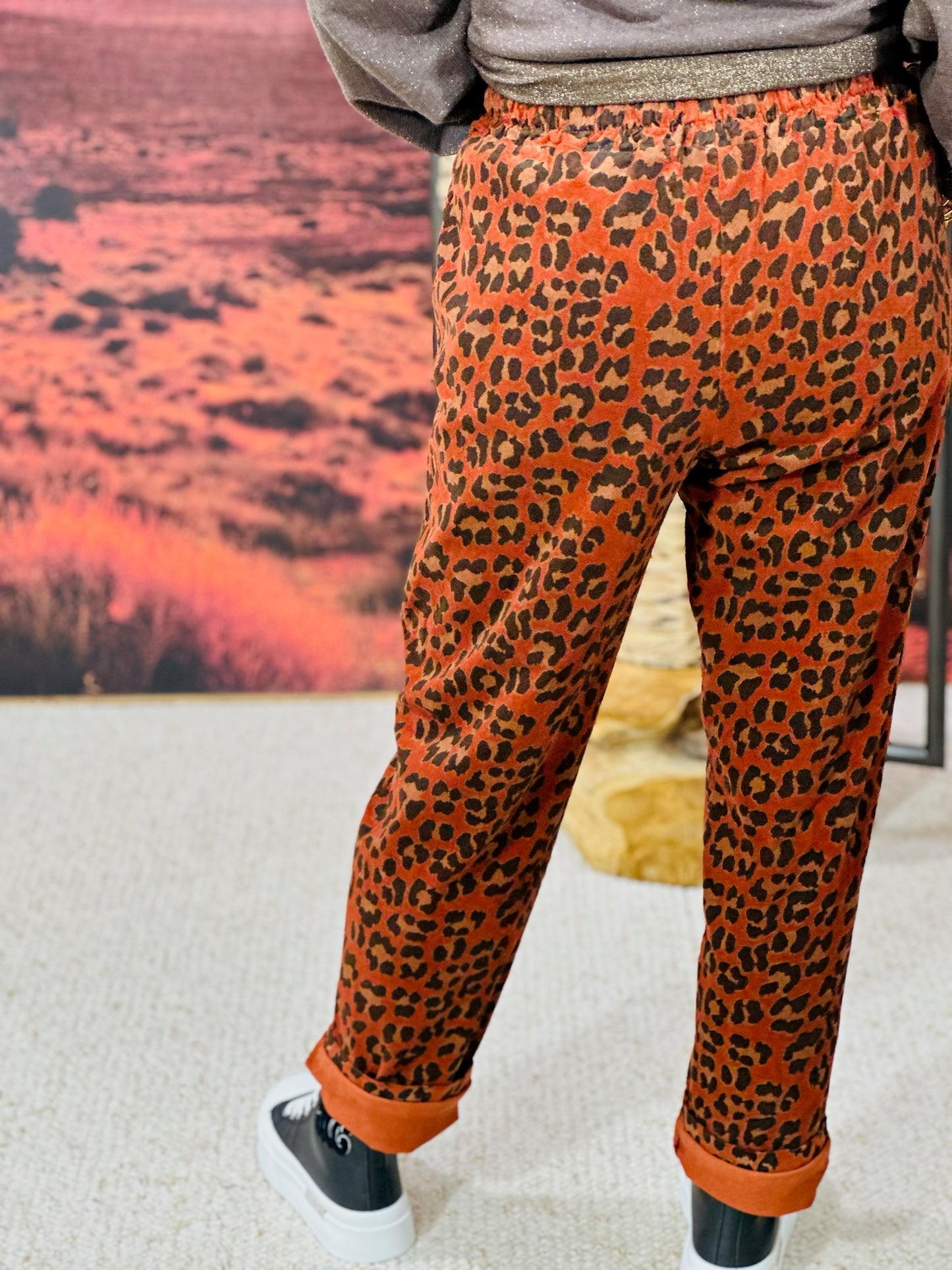 408  🛍️ Pantalon côtelé léopard 🐆