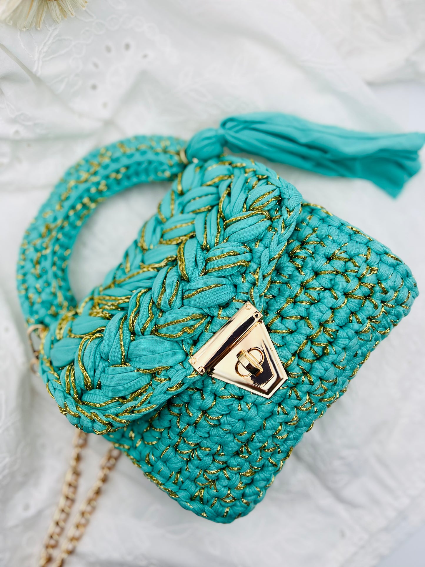 693 🛍️ Petit sac crochet et doré  🪝