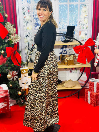 712 🛍️ Robe longue noir et léopard 🐆