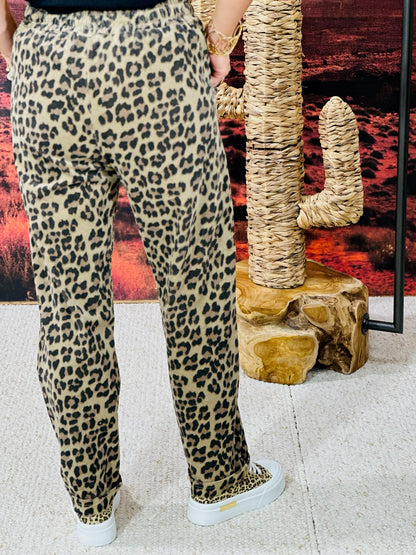 408  🛍️ Pantalon côtelé léopard 🐆