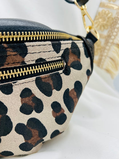 799 🛍️ Banane avec motif animal 🦓