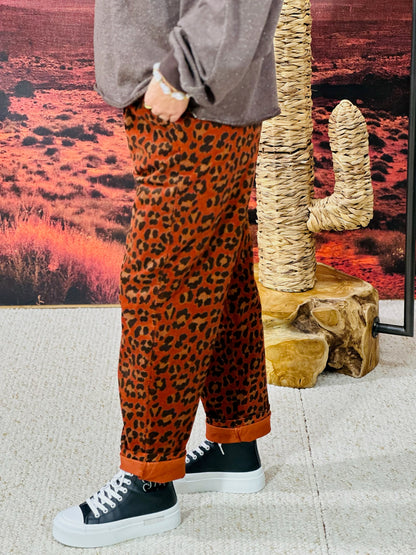 408  🛍️ Pantalon côtelé léopard 🐆