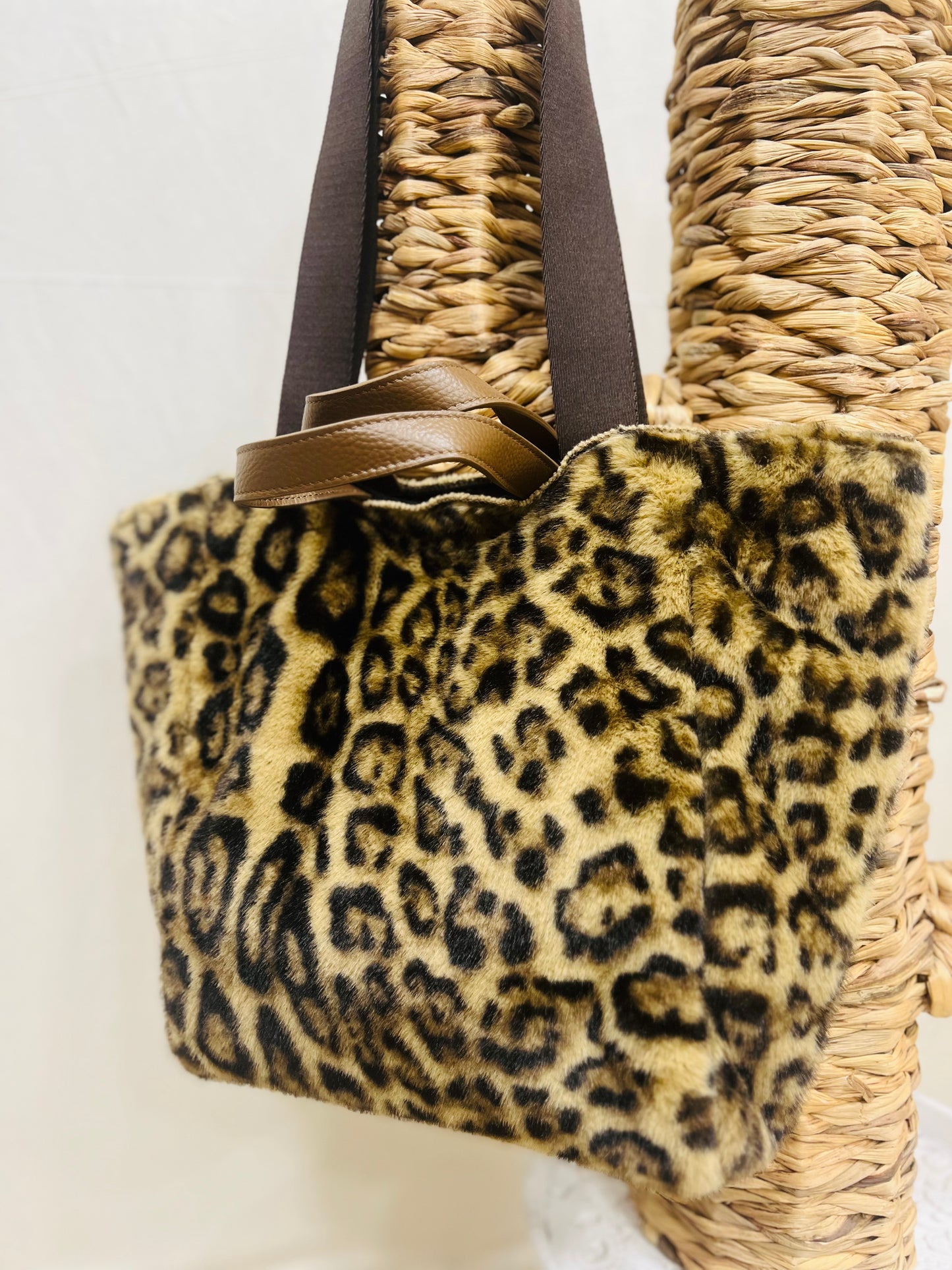 569  🛍️ Sac fourrure 🐆