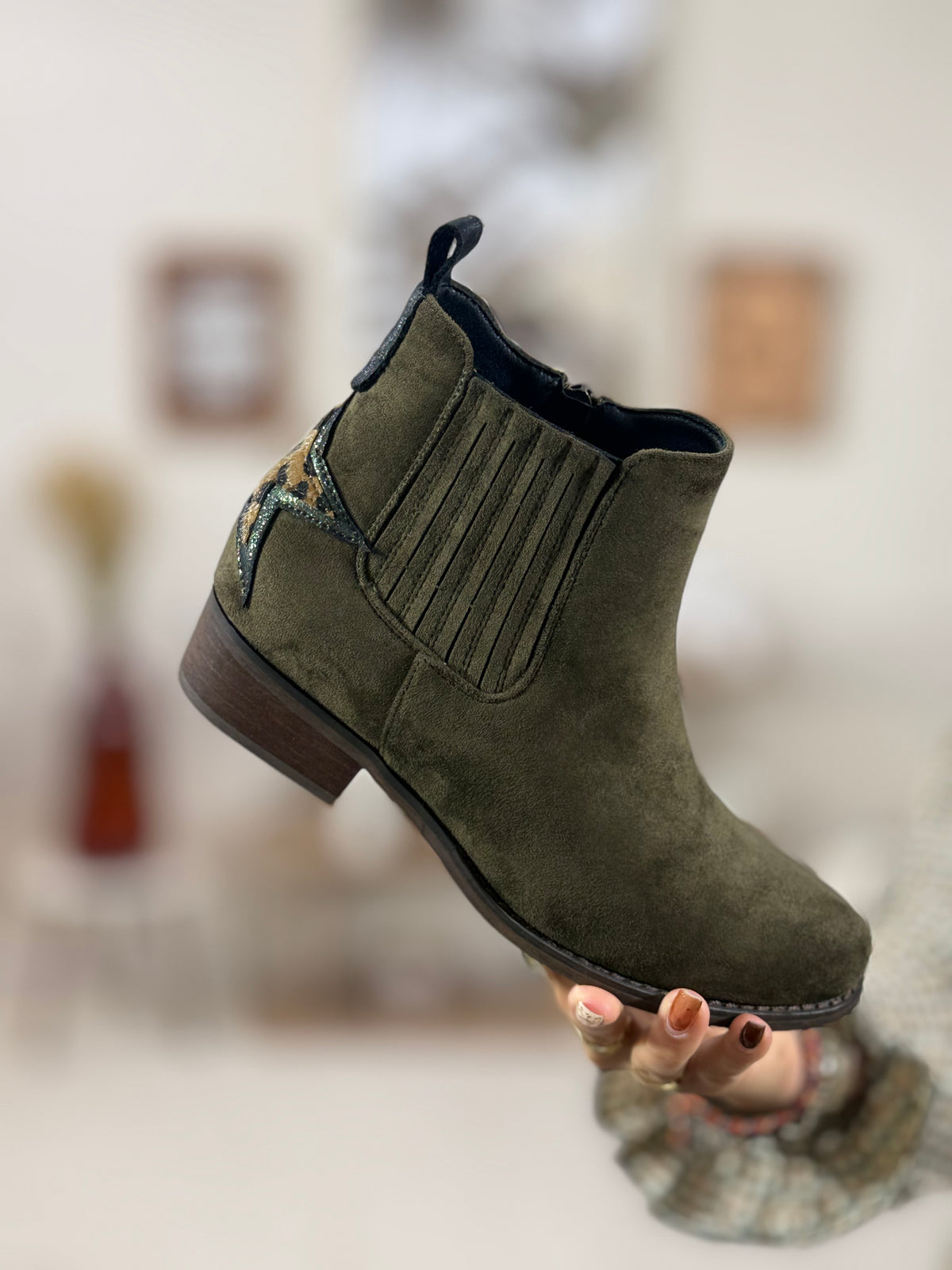 181 🗝️  Bottine Kaki