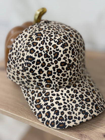 212 🗝️ Casquette Léopard