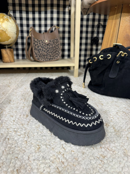 500 🖤 Chaussure Fourrée