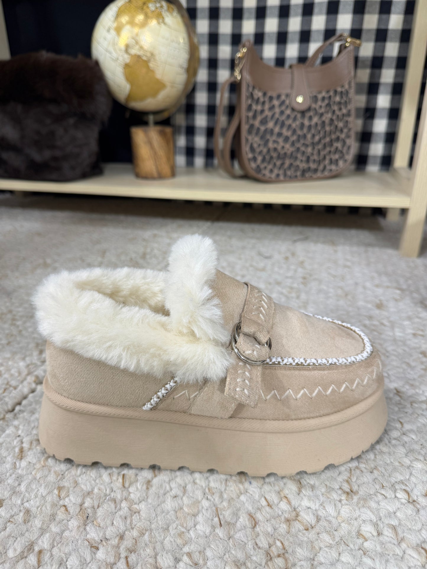 500 🖤 Chaussure Fourrée