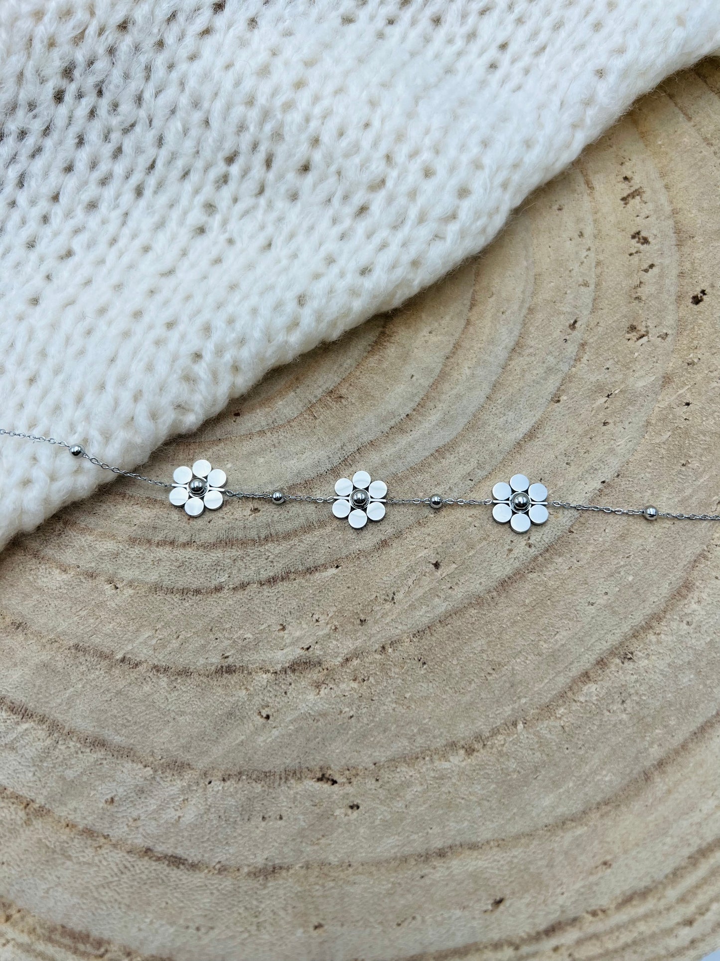 615  🛍️ Bracelet petite fleur 🌸