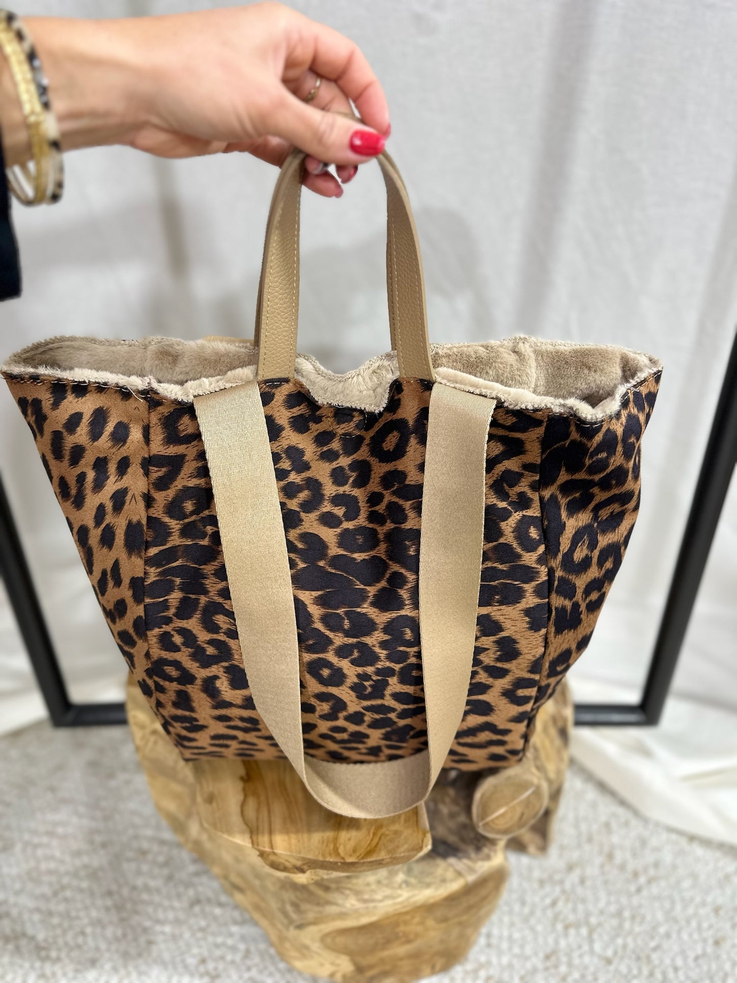 569  🛍️ Sac fourrure 🐆