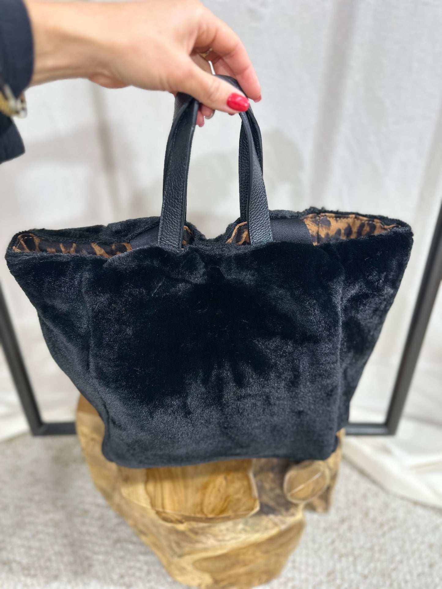 569  🛍️ Sac fourrure 🐆