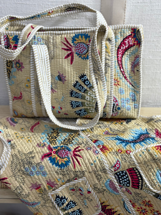 311 💜 Bolero plus sac assorti