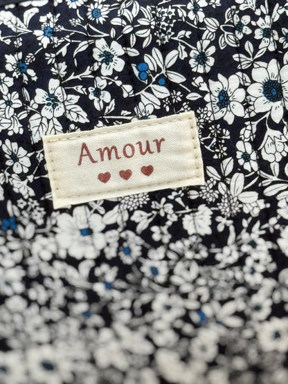 352 🛍️ Trousse Amour