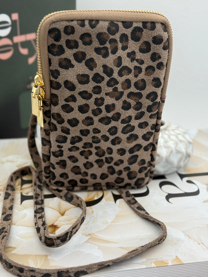 339 🛍️ Pochette de Tel Léopard