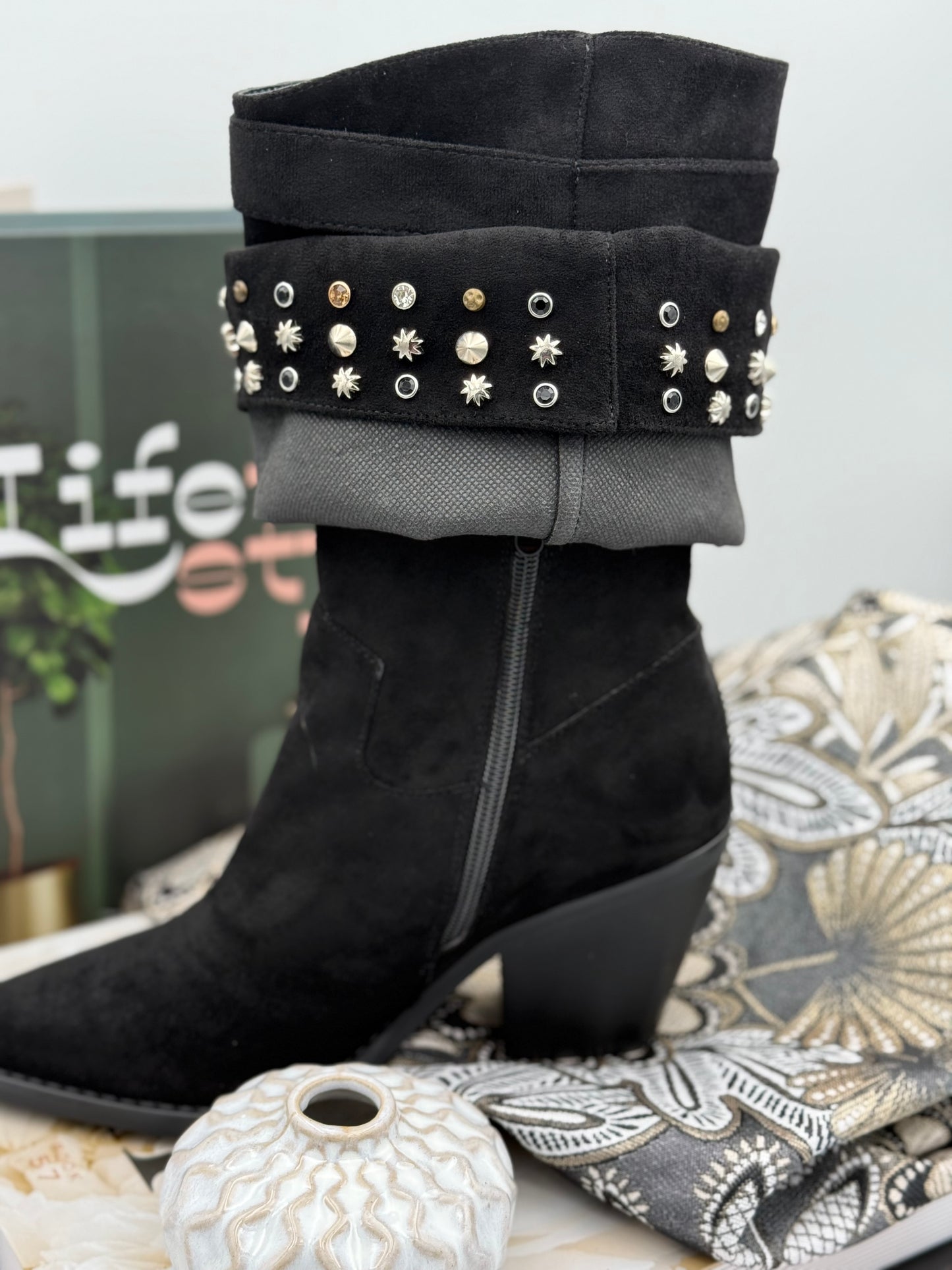 777 🛍️ Botte cloutée Sana 🚸