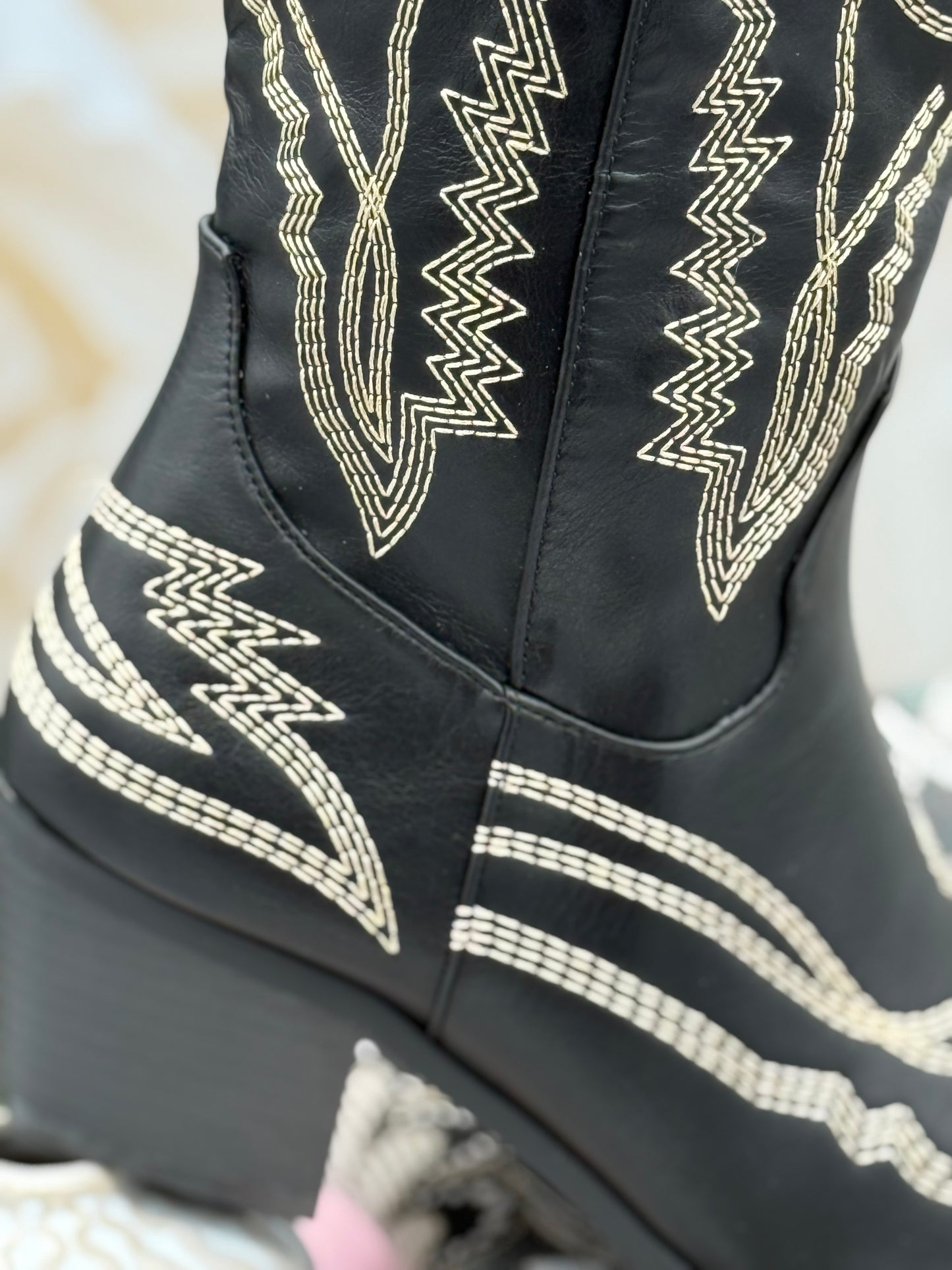 488 🛍️ Santiags Haute Noire