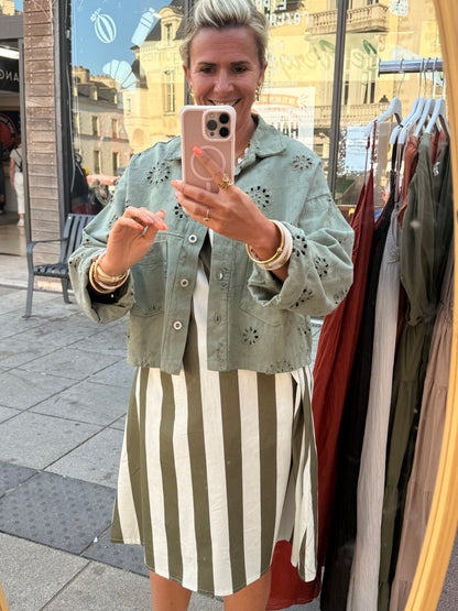 150 🍒  Robe rayé