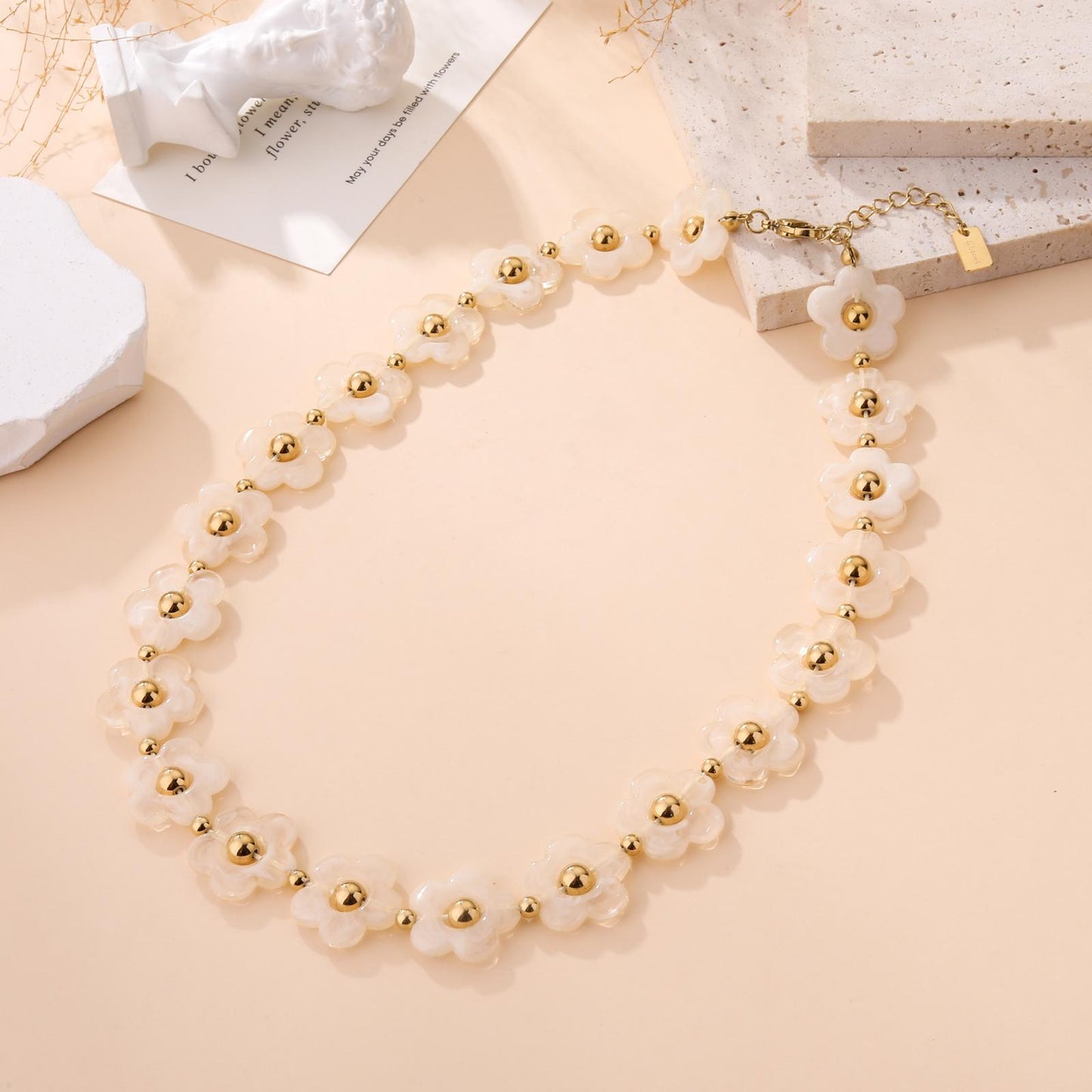 43 🌷  Collier Fleur